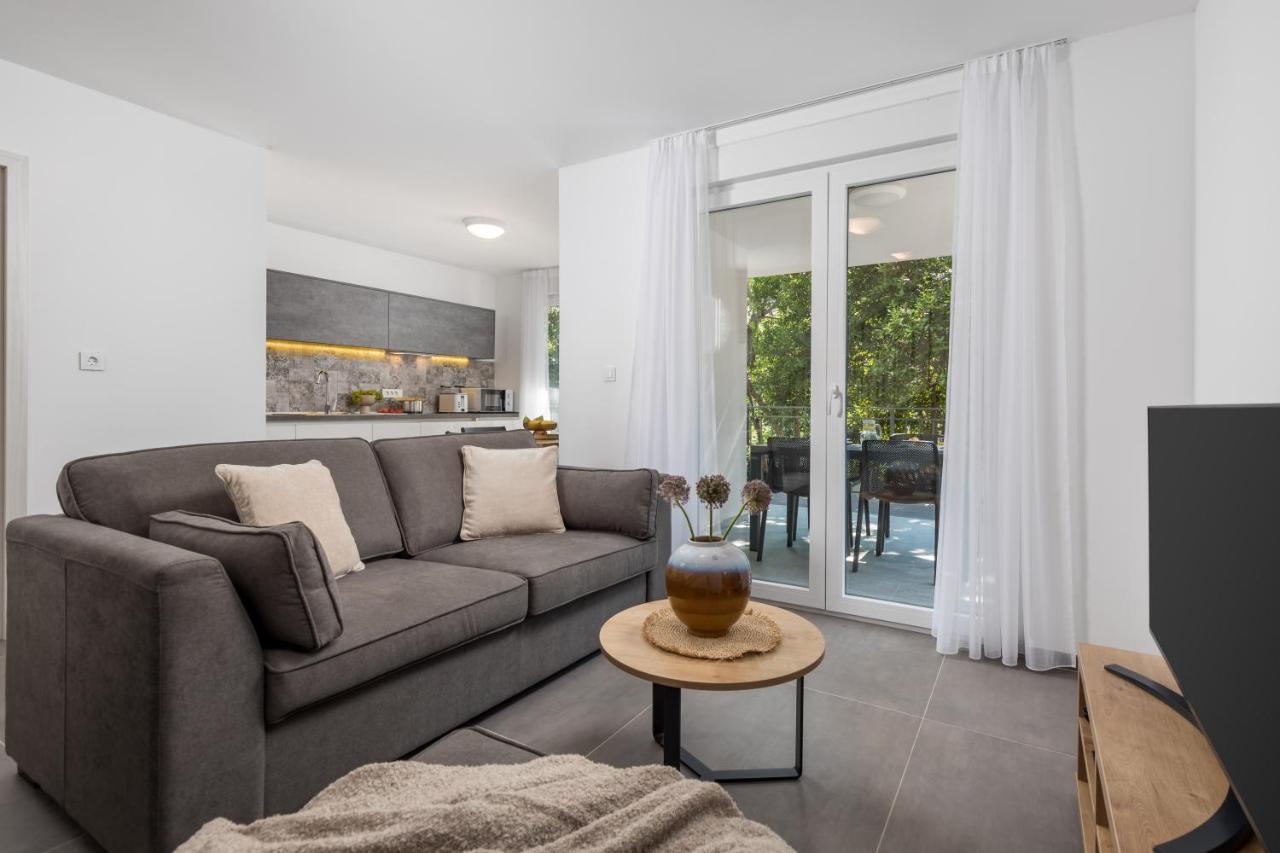 Holiday Homes Ostro 克拉列维察 外观 照片