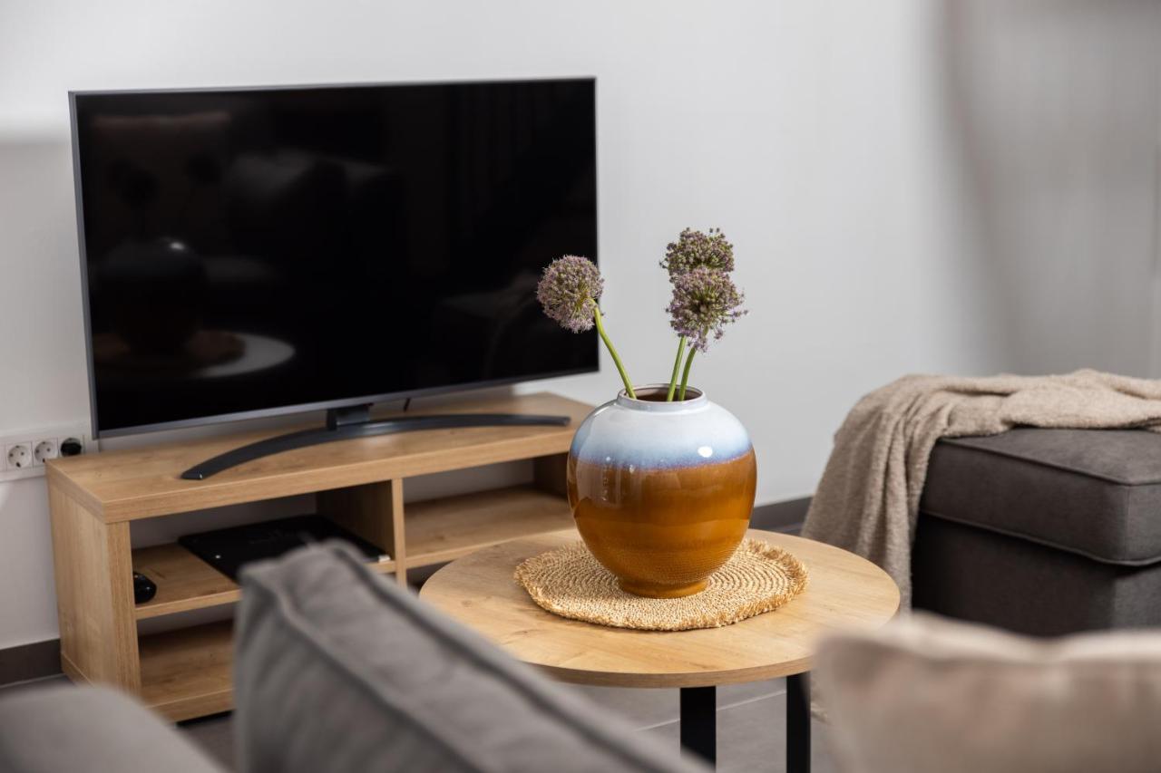 Holiday Homes Ostro 克拉列维察 外观 照片